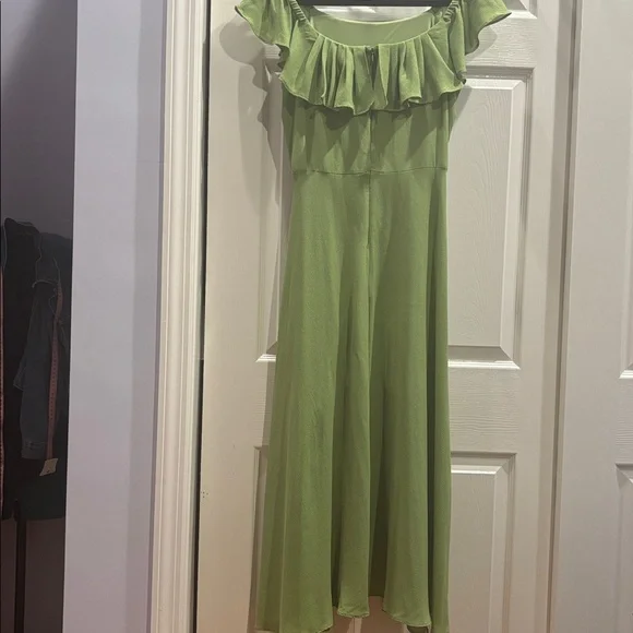BCBGeneration Lime Green Off-Shoulder Maxi Dress - Picture 4 of 5